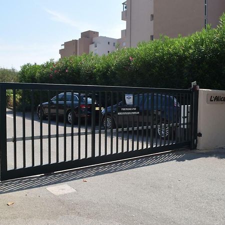 " Au Morgan De Vous " Apartment Льо Лаванду Екстериор снимка